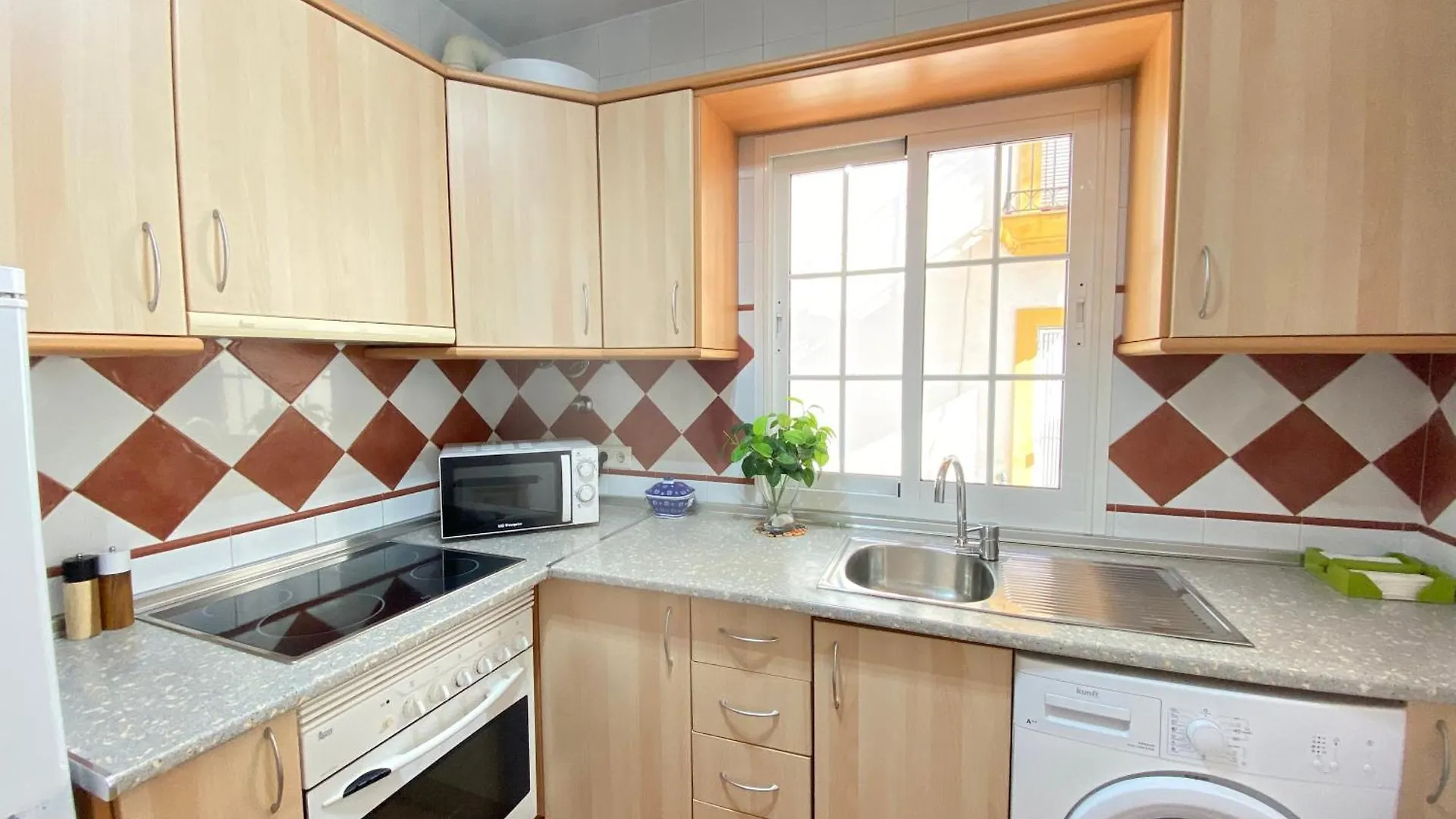 La Pimentera Central Apartments 4 - Centro Historico Marbella 0*,  Spain